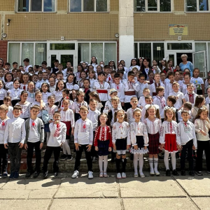 23 mai – Ziua Portului Popular în liceu cu genericul ,,Port IE cu mândrie!”