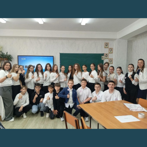 Psihologul IPLT „Petru Zadnipru”, doamna Bezer Natalia, a participat la desfășurarea unui atelier interactiv pentru elevii clasei a VI-a din cadrul Liceului Teoretic „Constantin Negruzzi”